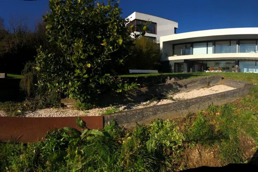 Suite En El Faro De Hondarribia, Con Vistas Luaran gambar