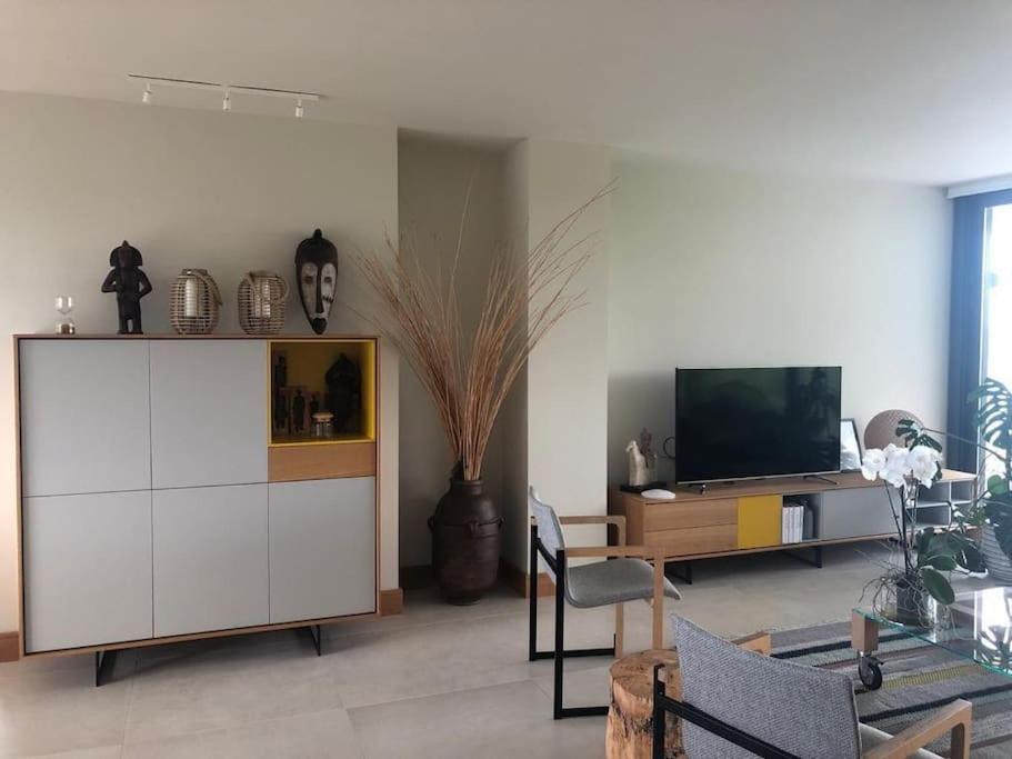 Suite En El Faro De Hondarribia, Con Vistas Luaran gambar